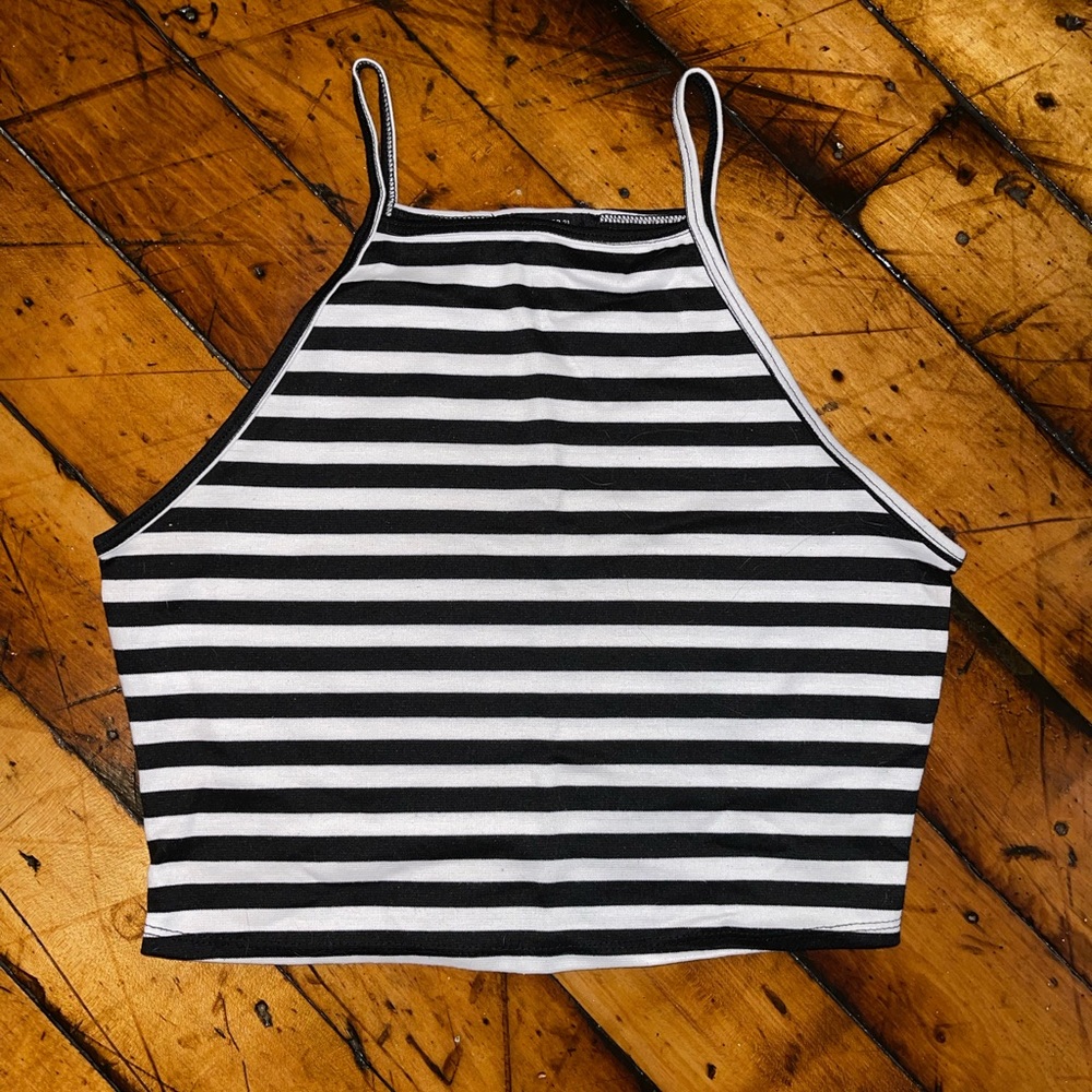 Forever 21 Cropped High Neck Top